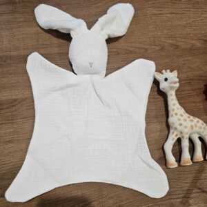 Doudou Lapin en Mousseline – Ultra Doux
